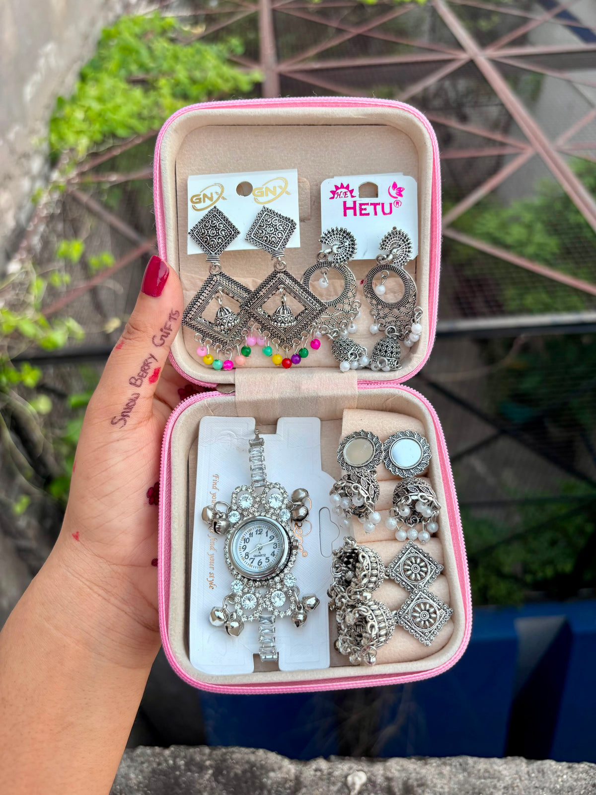 Mini jwellery box with kashmiri watch 🎁✨