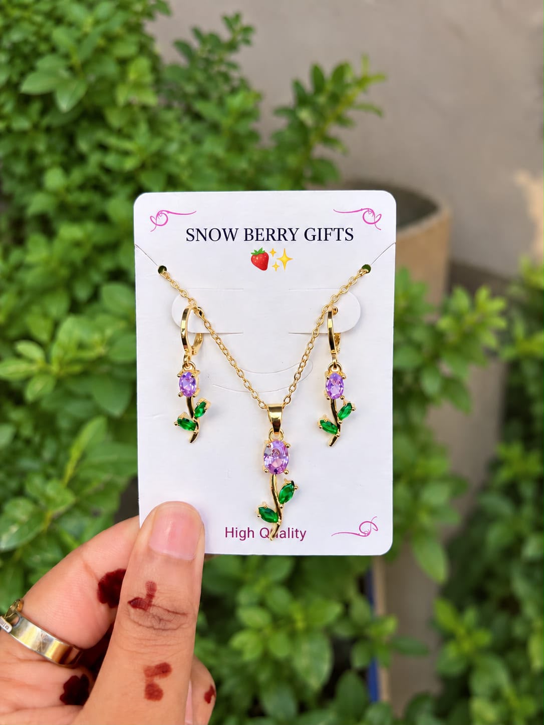 { Premium } Tulip necklace with earring pairs 🩷💗
