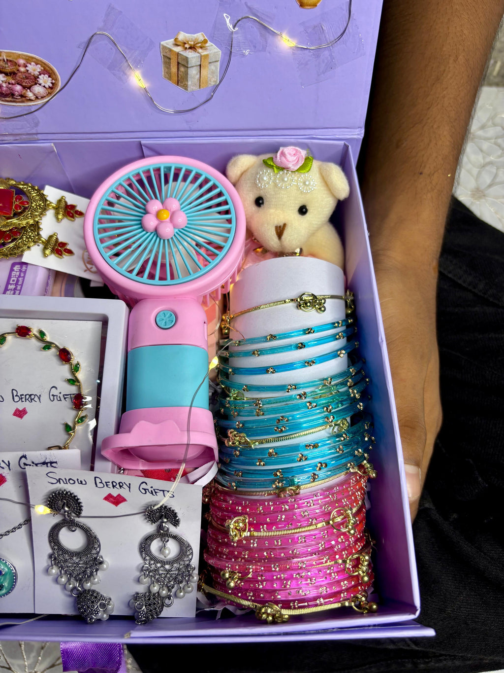 { Premium } Rakshabandhan gift for her sister 🪞✨