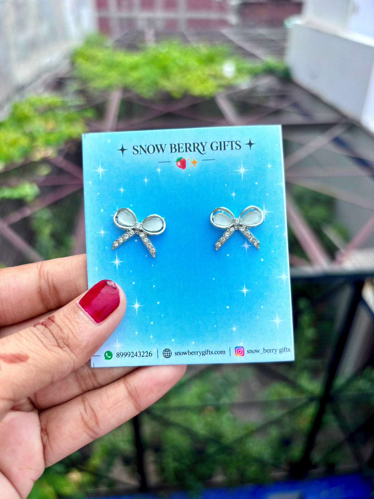 Bow stud