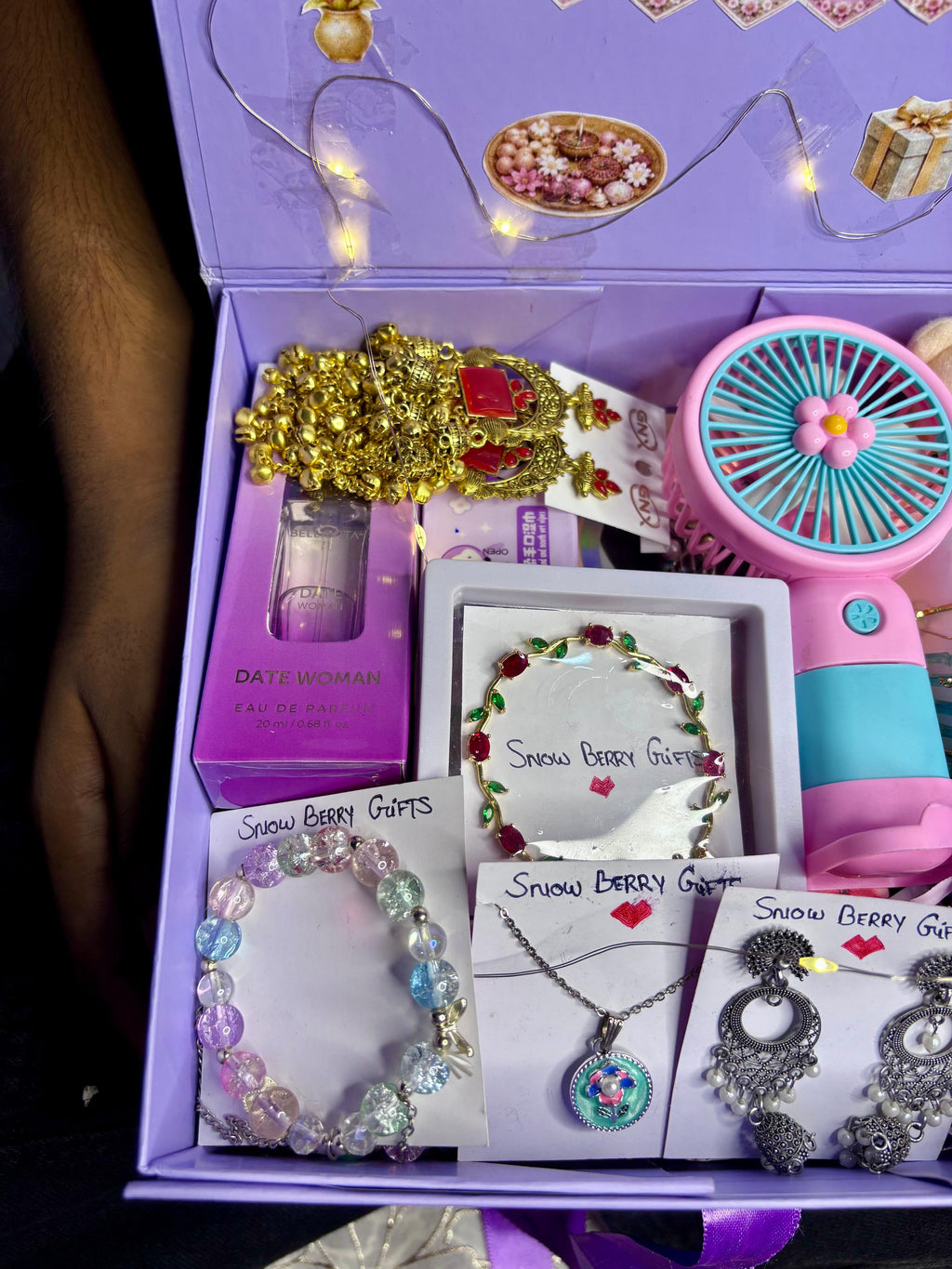 { Premium } Rakshabandhan gift for her sister 🪞✨
